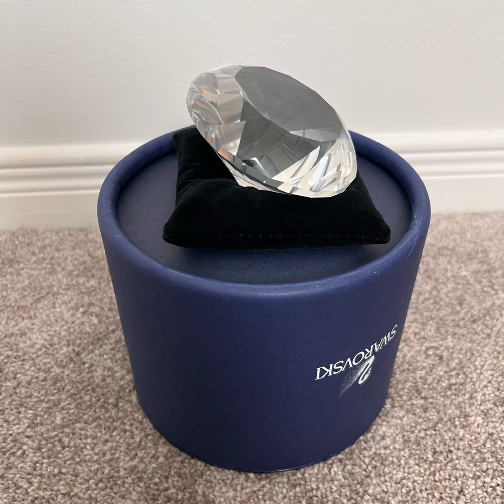 Swarovski Large Chaton Paperweight